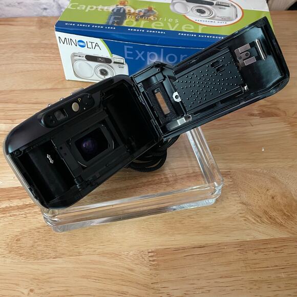 Minolta Freedom Zoom Explorer EX TESTED & DEVELOPED Film Camera - Picture 4 of 8